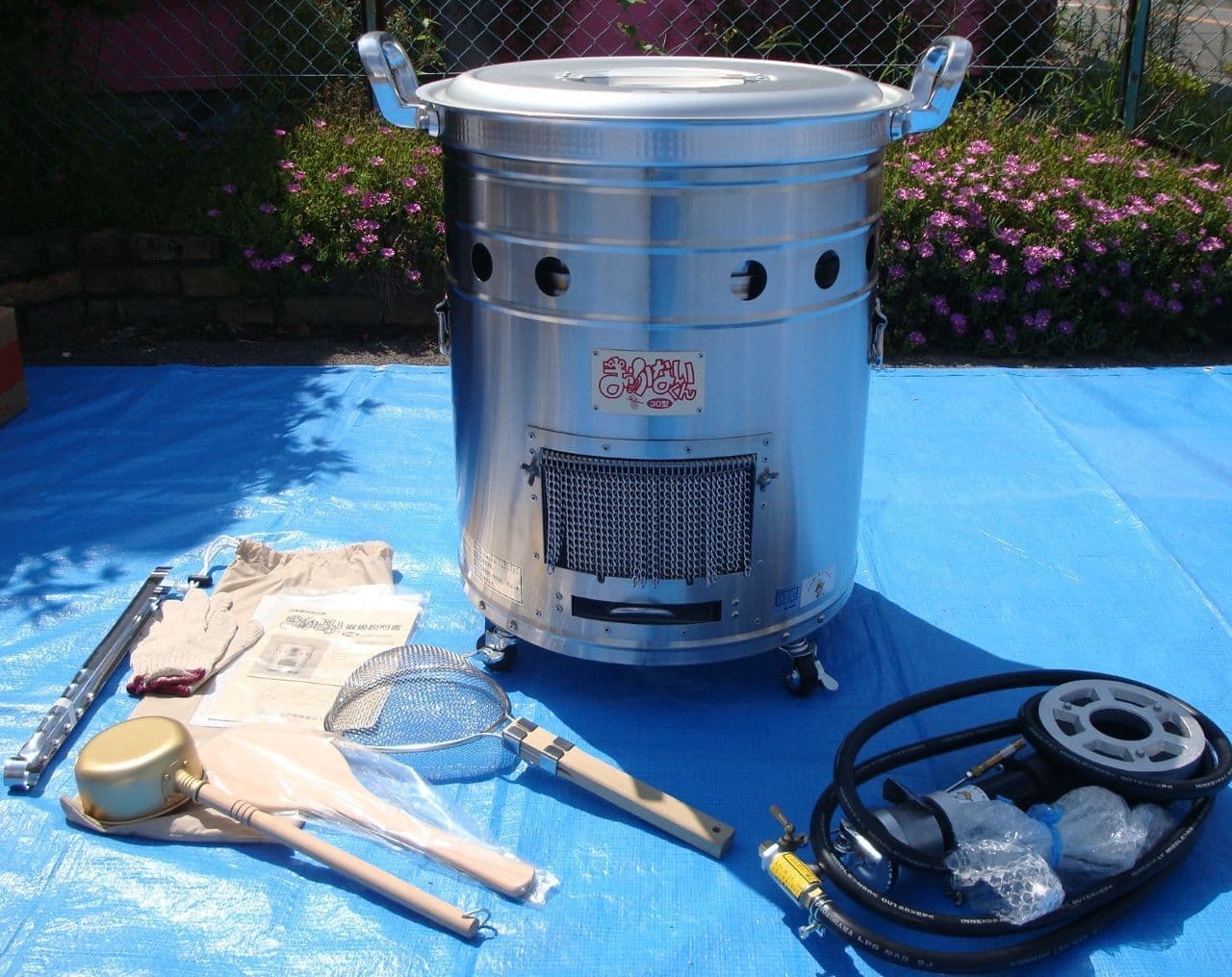 大型炊き出し器