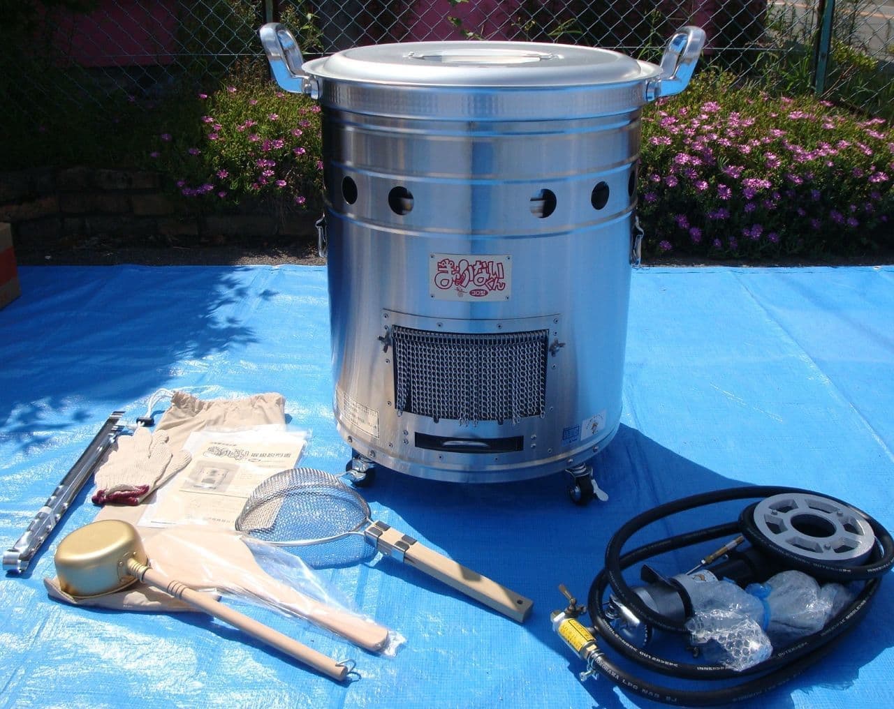 大型炊き出し器